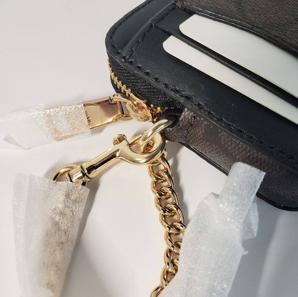 ❤COACH  | Card Case with Chain Strap in Signature Canvas - Picture 9 of 13